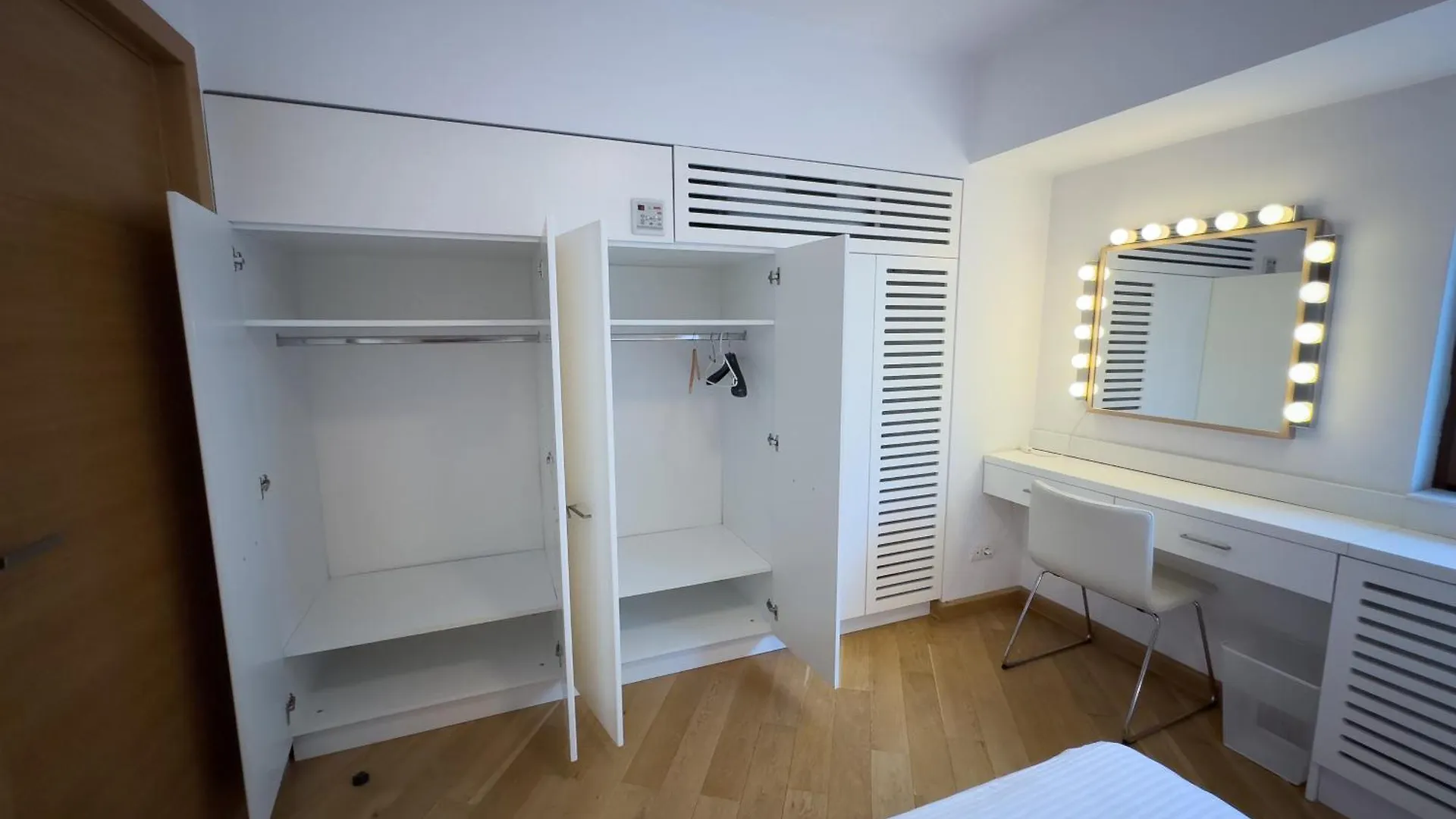 Edes Central Suite Perfect Location & Modern Bucharest