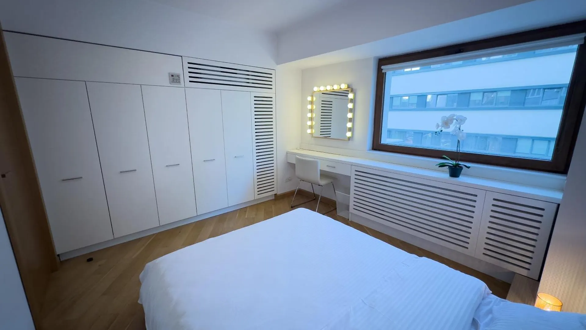 Edes Central Suite Perfect Location & Modern Bucharest Romania