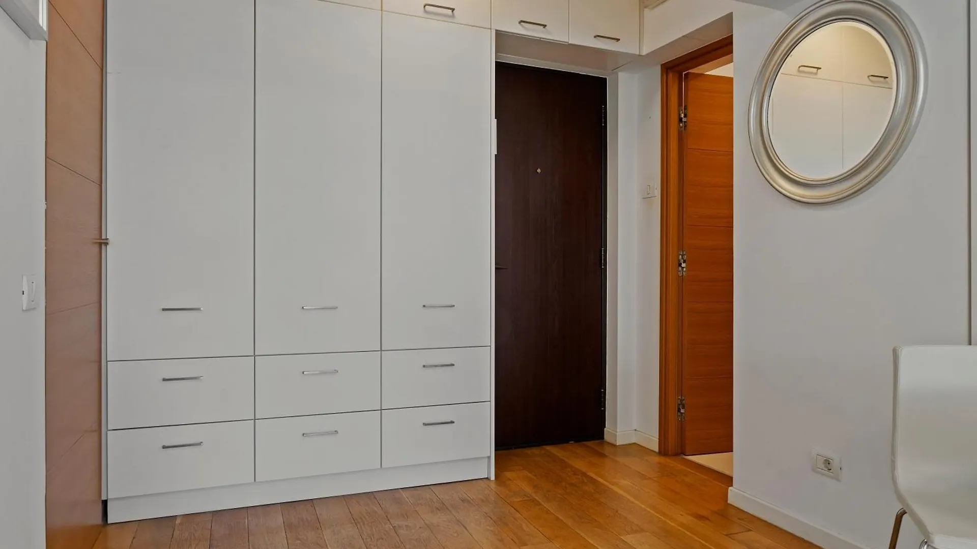 Apartment Edes Central Suite Perfect Location & Modern Bucharest