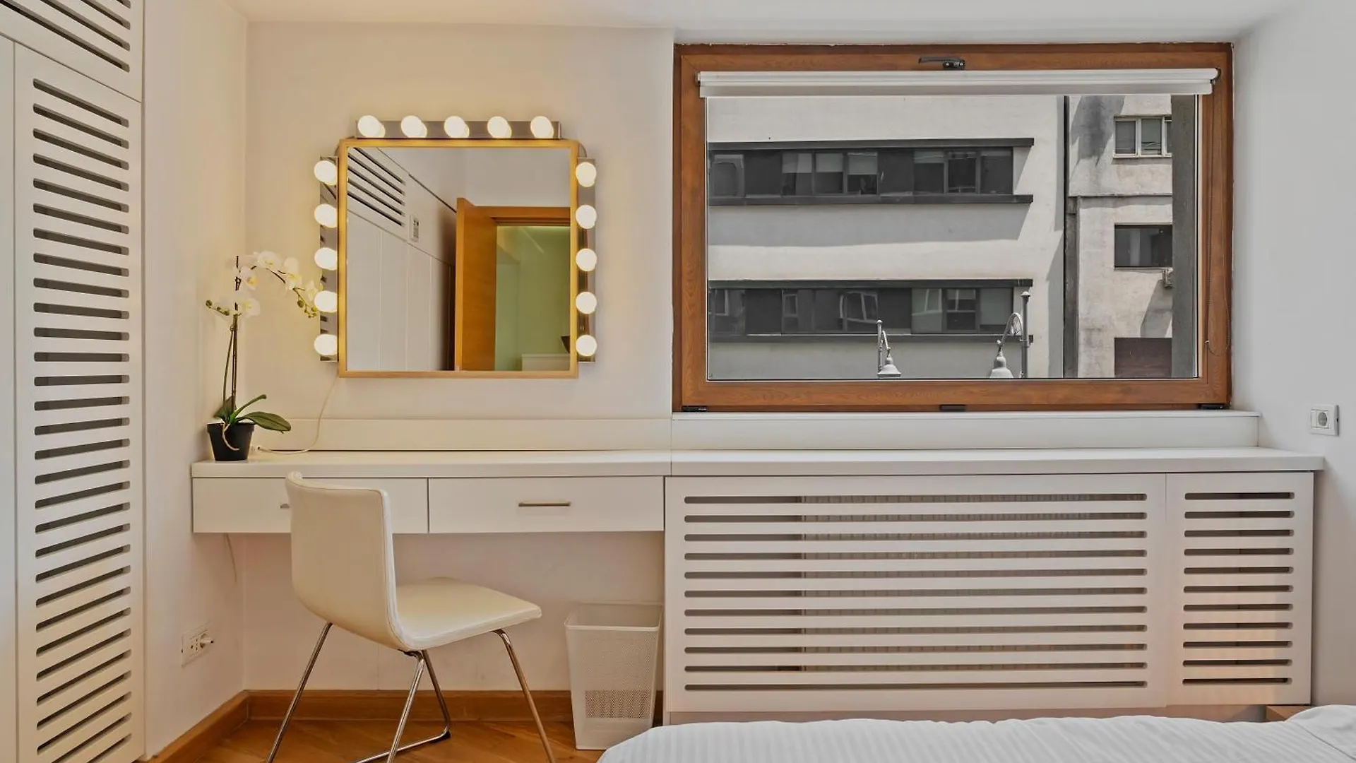 Edes Central Suite Perfect Location & Modern Bucharest