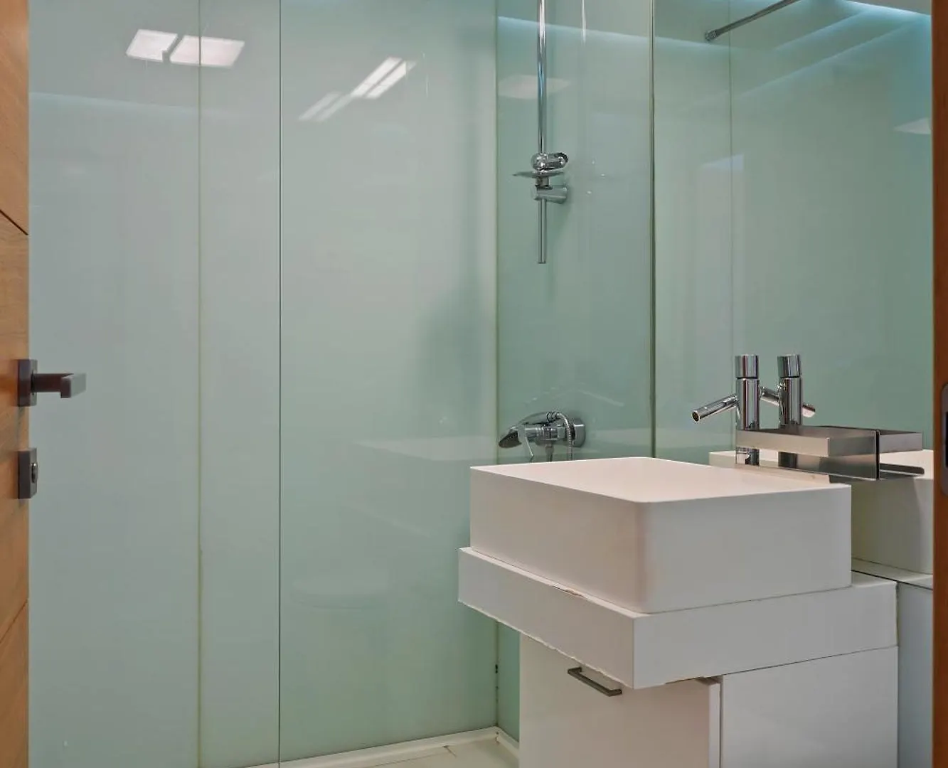 Edes Central Suite Perfect Location & Modern Bucharest