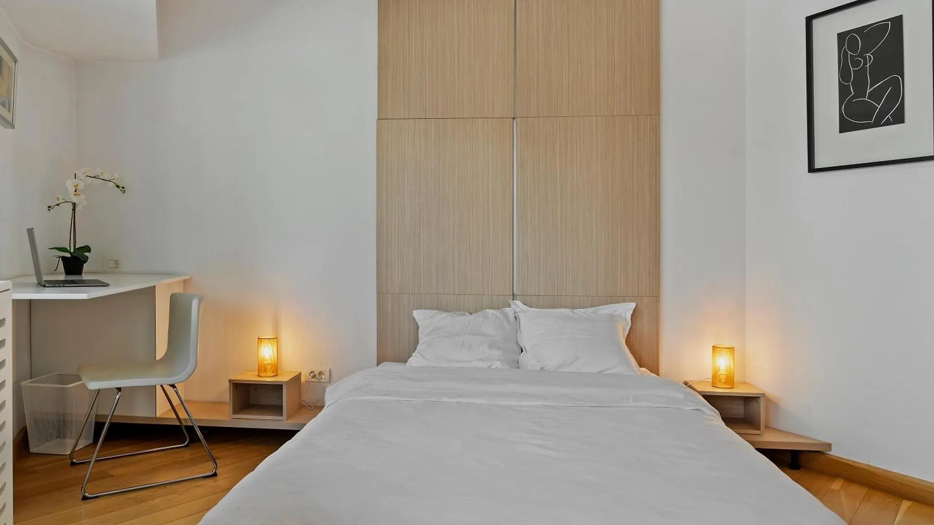 Apartment Edes Central Suite Perfect Location & Modern Bucharest